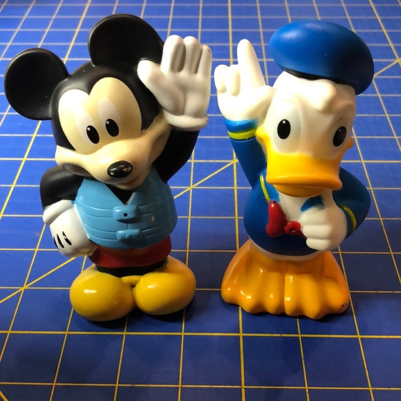 Disney Just Play Mickey Mouse Donald Duck Plastic Figures Cake Toppers Lot of 2 - Picture 1 of 5